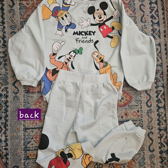 Disney Matching Set White and Black Mickey Mouse Design - Picture 2 of 12
